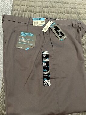 Savane Performance Flat-Front Chinos - Charcoal